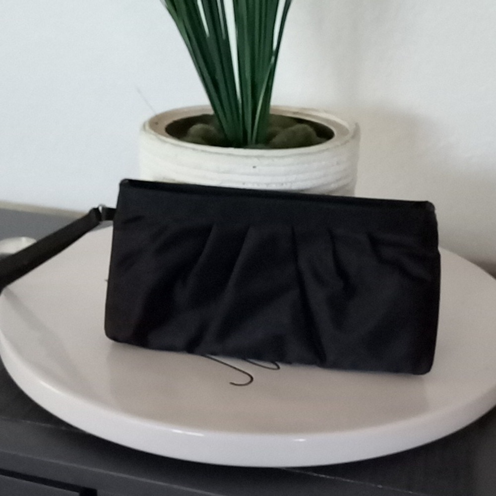 90's Black Satin Style Vintage Wristlet